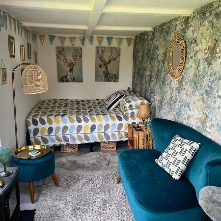 Bothy Hut Hotel Tring Luaran gambar
